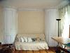 Maison de caractere : chambre avec ces superbe placard en arrondi