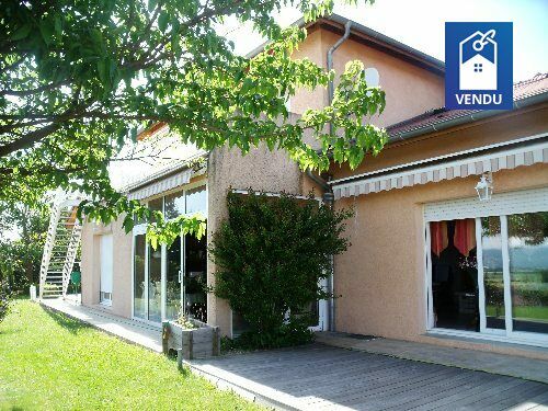 BELLE VILLA