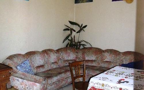 maison de village : sejour salon