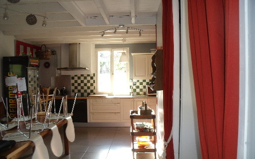 villa : cuisine équipée