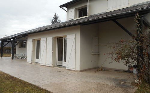 VILLA sous compromis : Terrasse