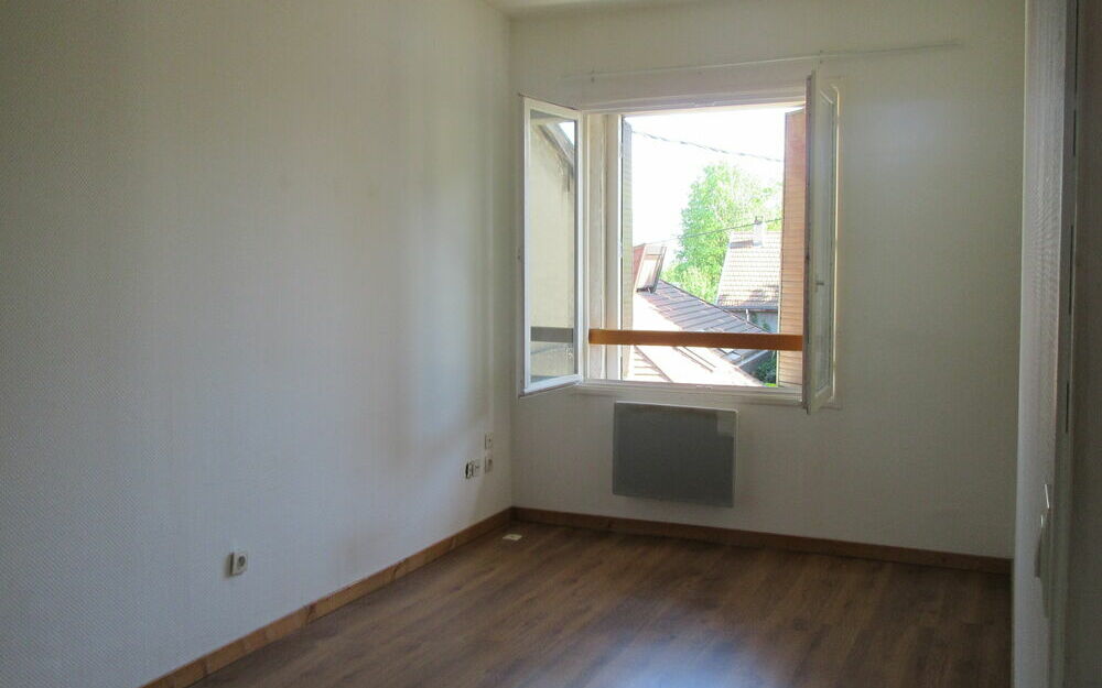 Appartement T3  74,24m² : chambre