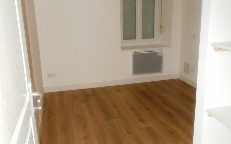 APPARTEMENT 75m² : Chambre