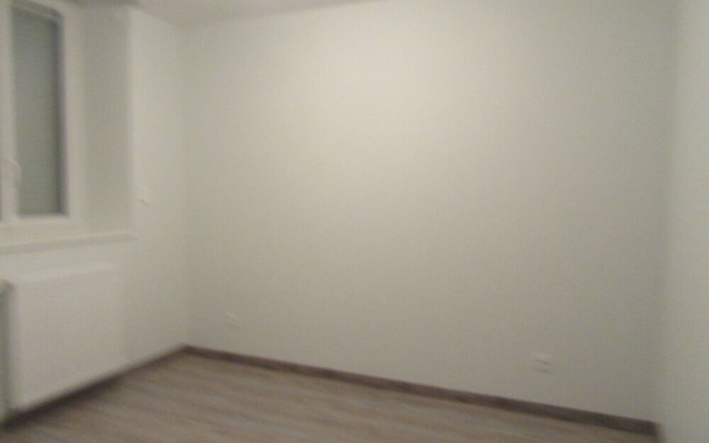 maison mitoyenne : chambre 1er étage