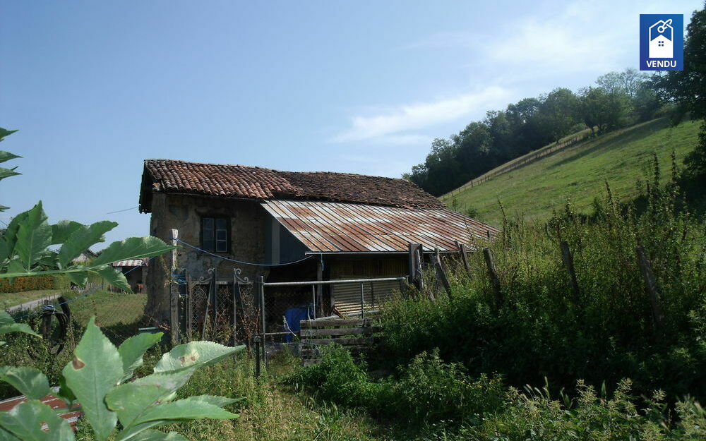 MAISON  A RENOVER