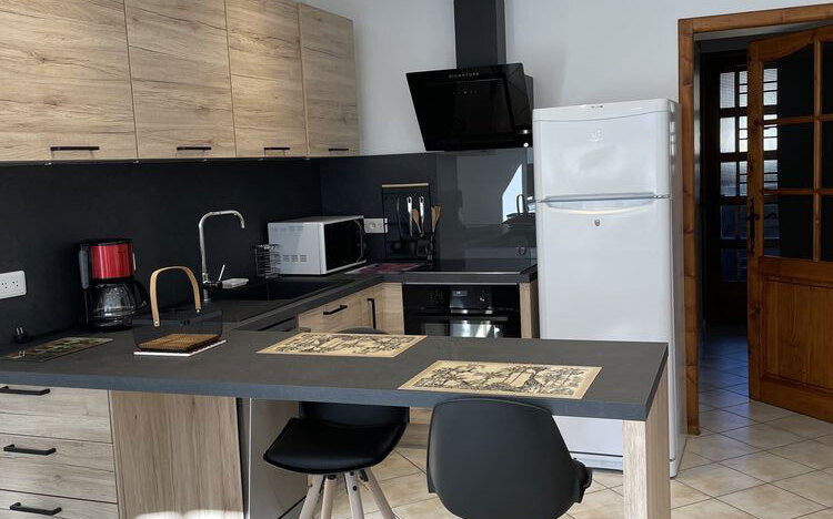 Appartement meublé 46 m² Immobilier sur Longechenal : Appartement de 2 pieces