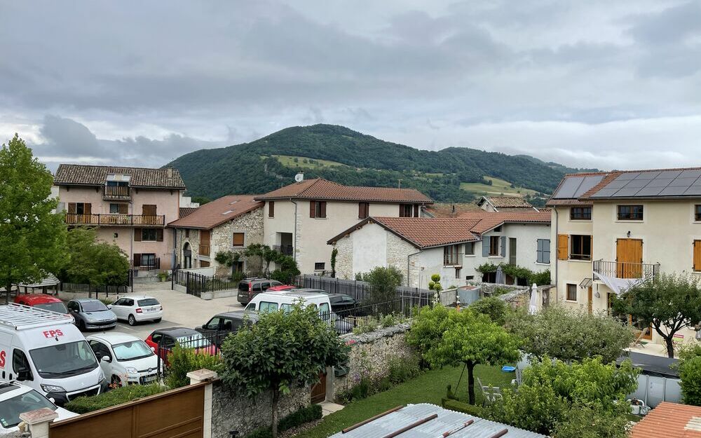 maison de village : vue de l'etage