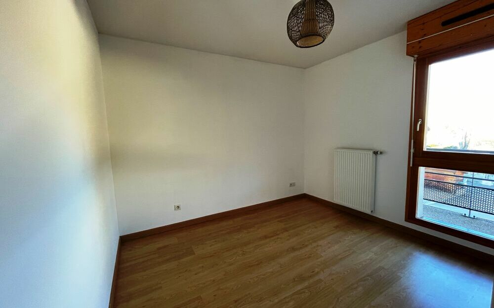 APPARTEMENT 2ème Etage Duplex 85m² : Chambre 1