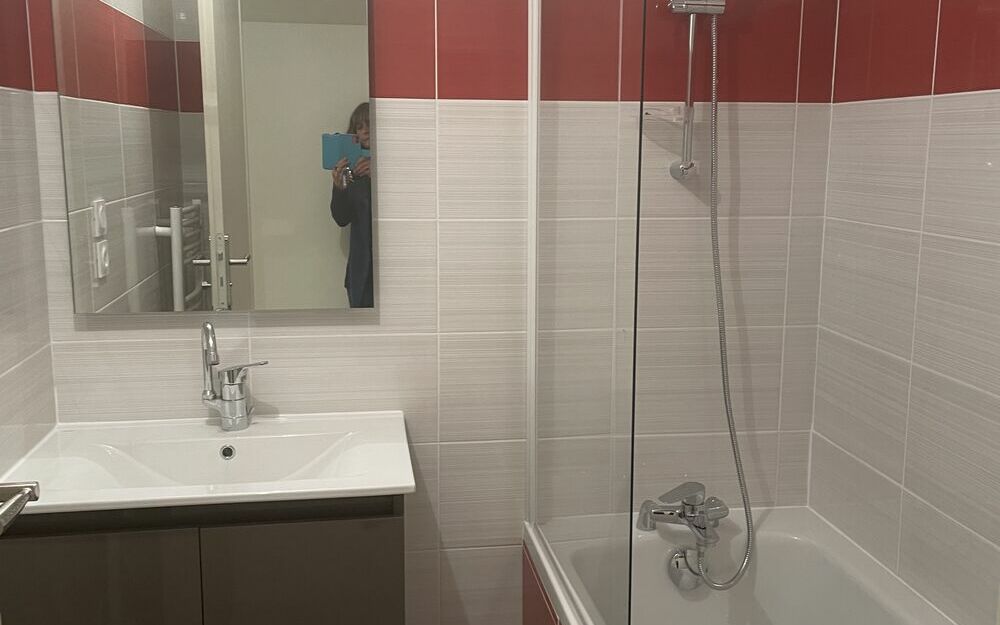 Appartement 1er étage 73,38m² : Salle de bains