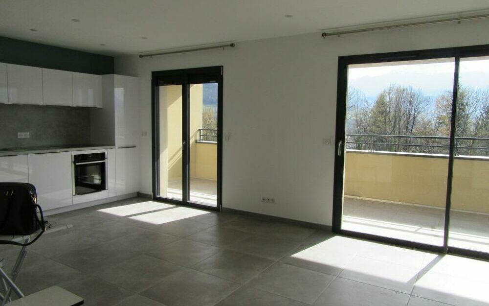 Appartement Neuf  -  Haut Standing : Séjour ouvert sur cuisine
