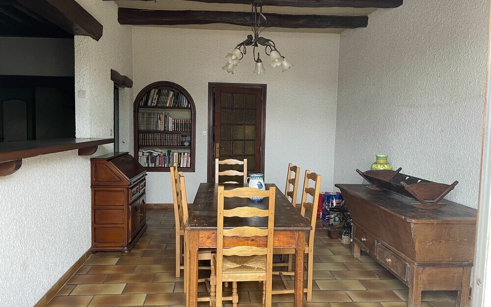Maison ancienne : Salle à manger