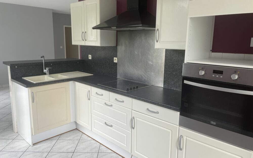 Immobilier sur Saint-Blaise-du-Buis : Appartement de 3 pieces
