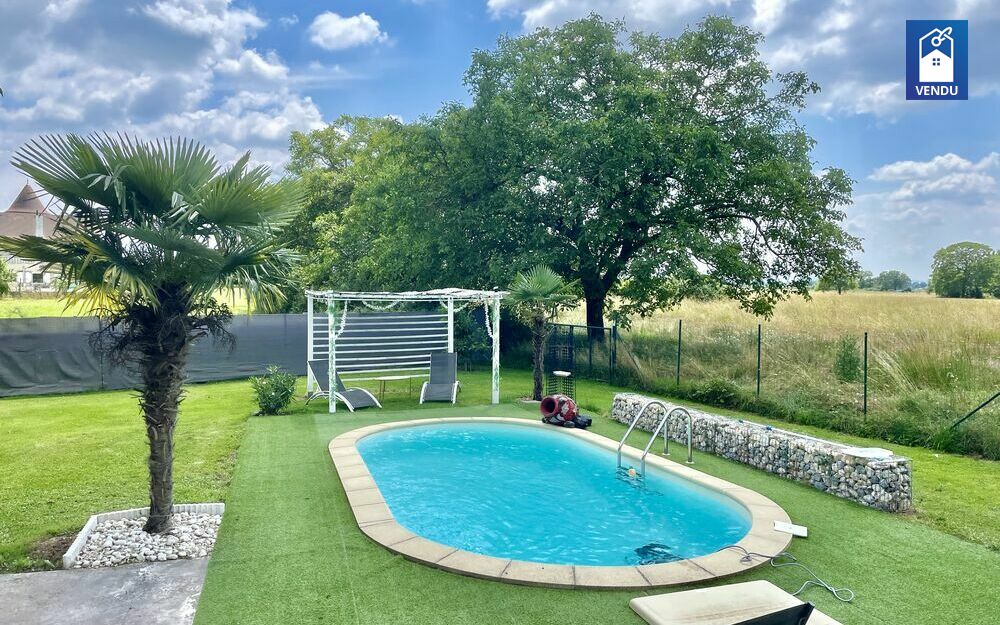 villa  avec piscine